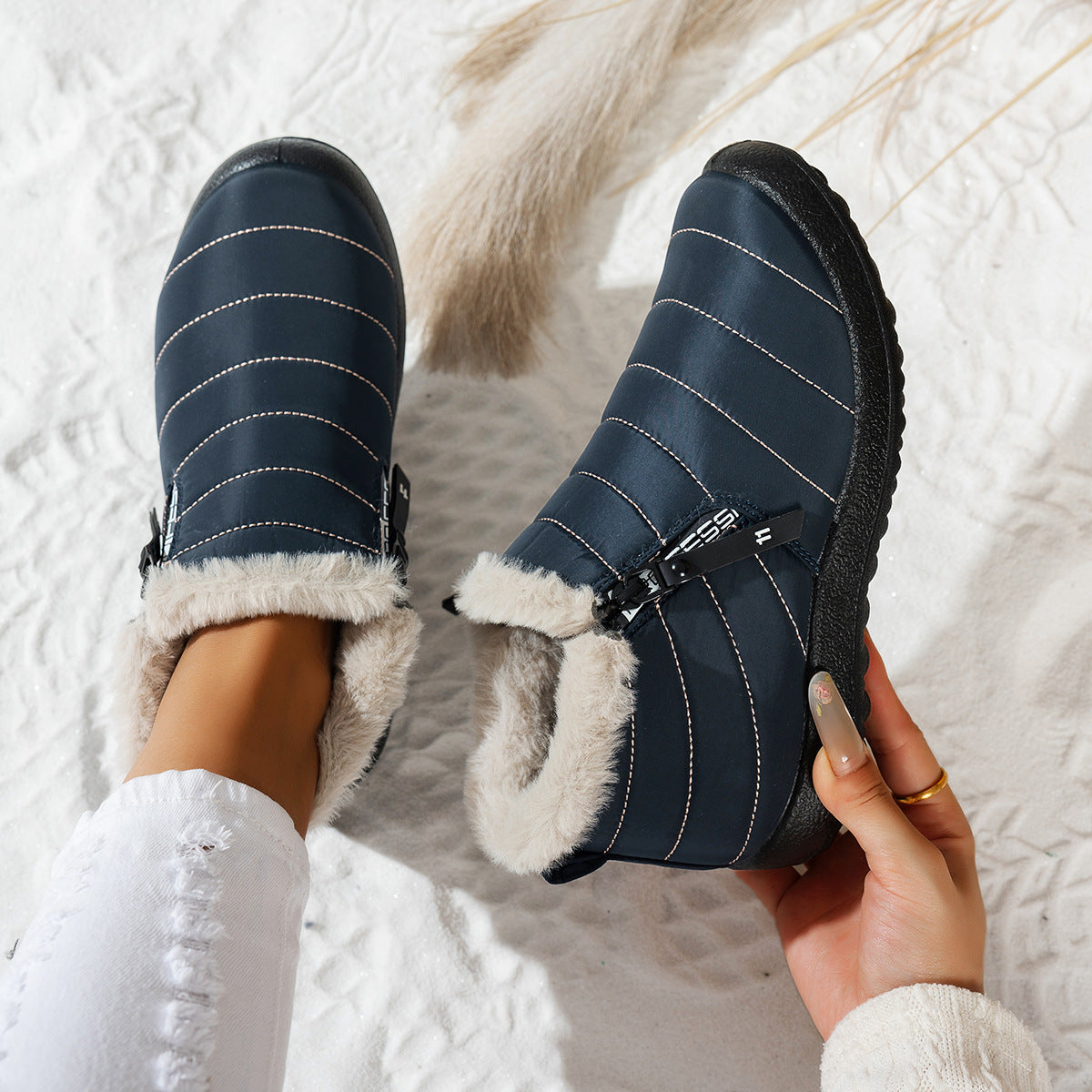 Women's Warm Ankle Boots with Faux Fur Lining